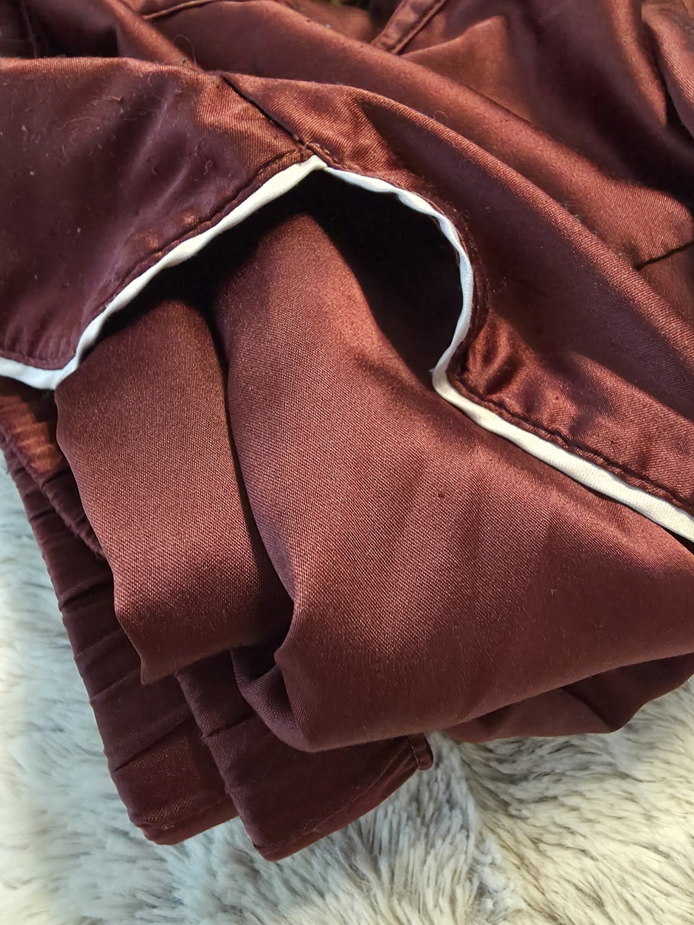 3 Sets Of Satin Pajamas - Black, Leopard, and Burgundy LARGE - Picture 4 of 6